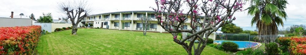 במוטל Harriet House טומוט מראה חיצוני תמונה